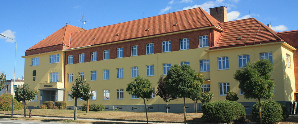 budova-nam-rep budova-nam-rep.jpg